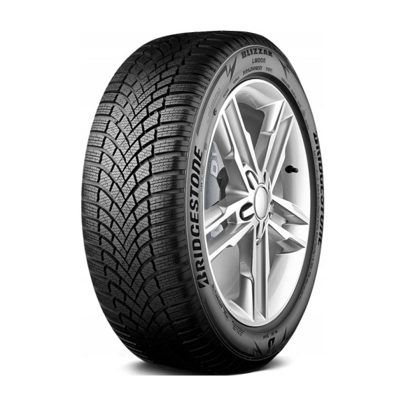 Шины Bridgestone  225/40/19  W 93 LM005  XL  старше 3-х лет